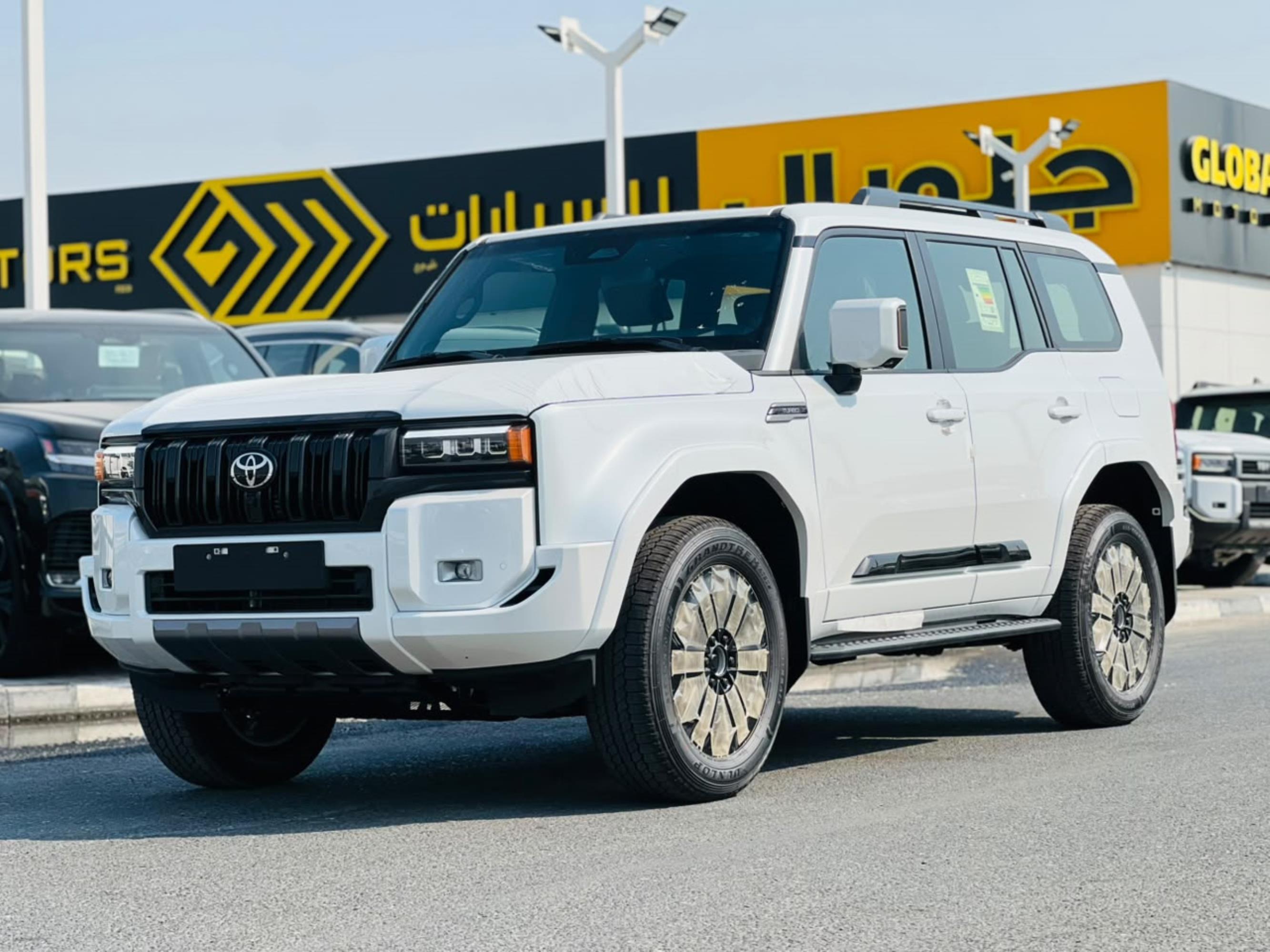 TOYOTA PRADO LUXURY 2026
